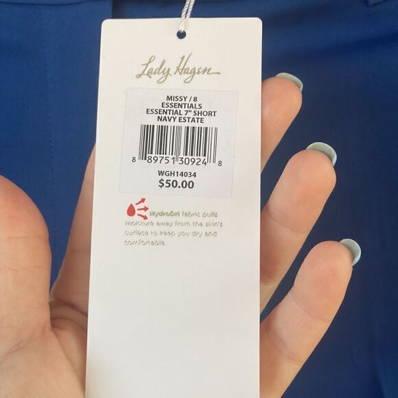 Lady Hagen 7” Essential Shorts in Navy Estate - Picture 10 of 11